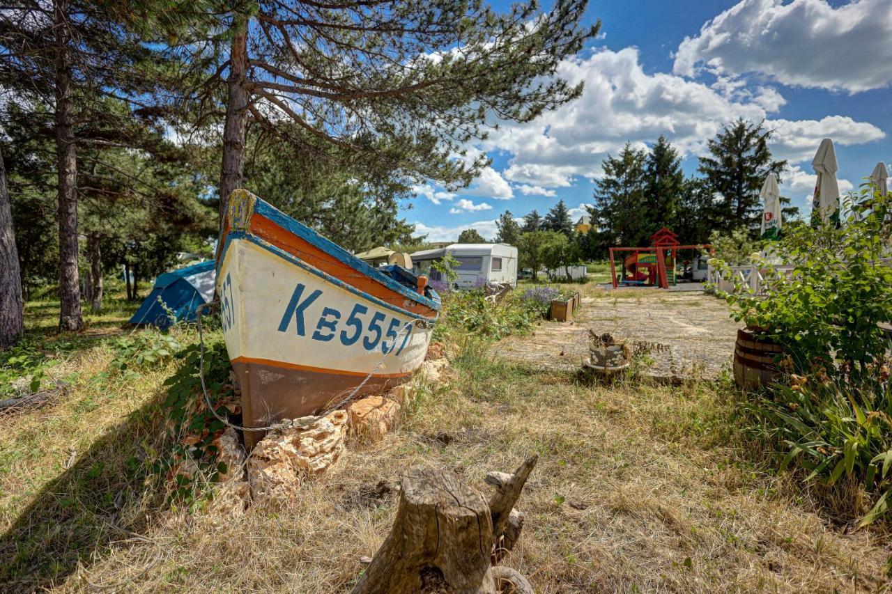 Camping Saint George Topola Εξωτερικό φωτογραφία