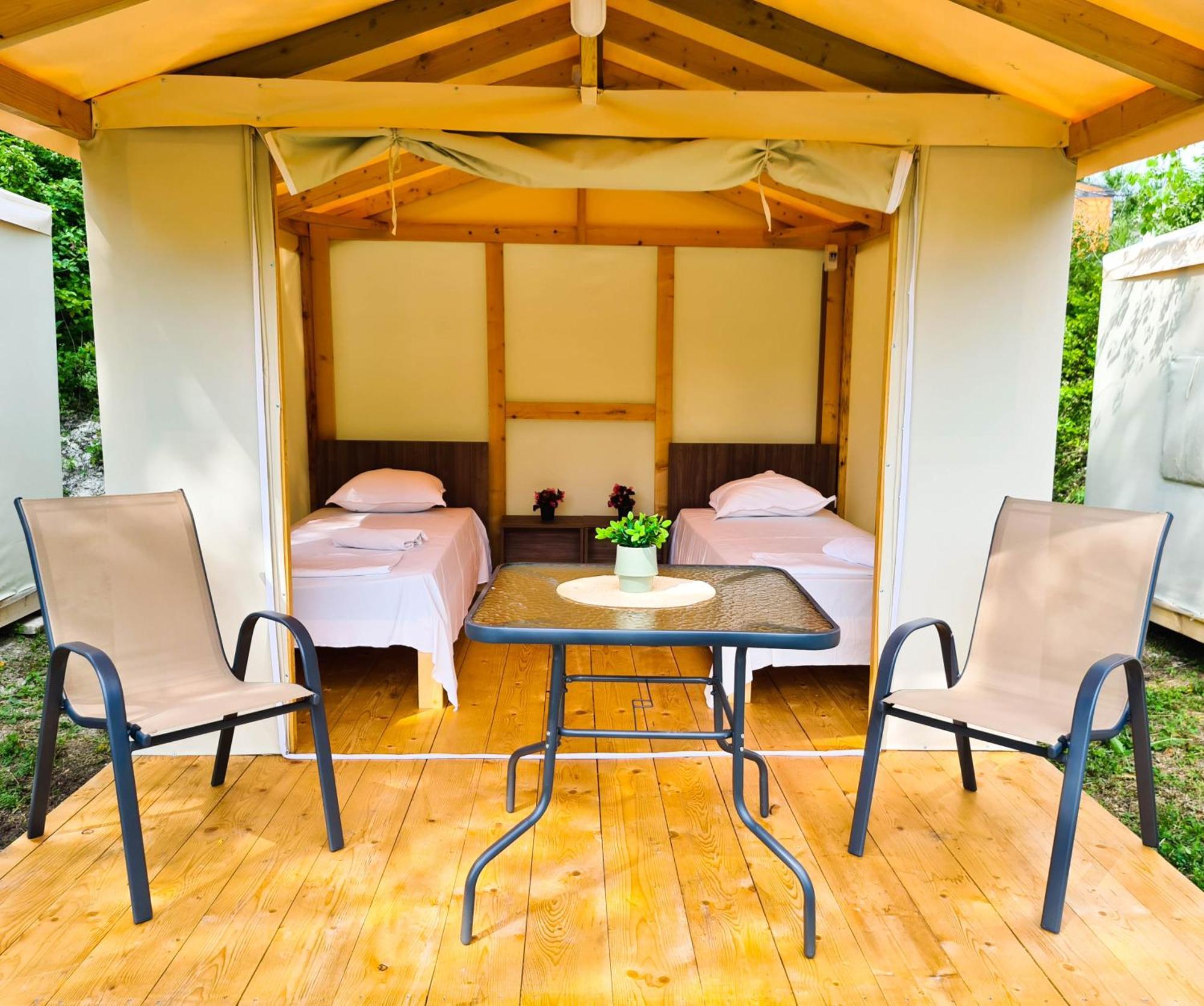 Camping Saint George Topola Εξωτερικό φωτογραφία